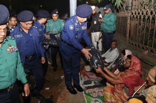 পুলিশ সবসময় সাধারণ মানুষের পাশে দাঁড়ায়,আইজিপি