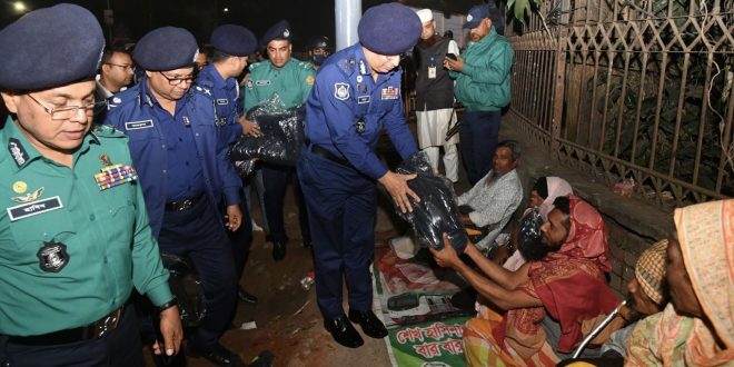 পুলিশ সবসময় সাধারণ মানুষের পাশে দাঁড়ায়,আইজিপি