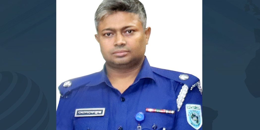 গোপালগঞ্জের ঘটনায় ট্রল ফেসবুক পোস্টে পুলিশ সুপার প্রত্যাহার