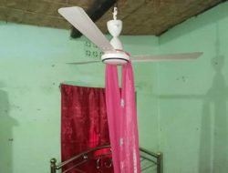 স্মার্টফোন না পেয়ে আত্মহত্যা – চুয়াডাঙ্গায় স্কুলছাত্রীর মর্মান্তিক ঘটনা